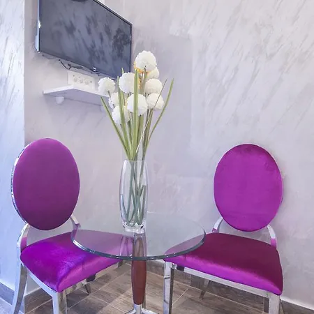 Апартаменти Luxury Boutique *